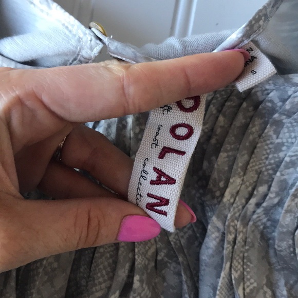 Anthropologie Dolan Pilar pleated top grey mint - Picture 7 of 8